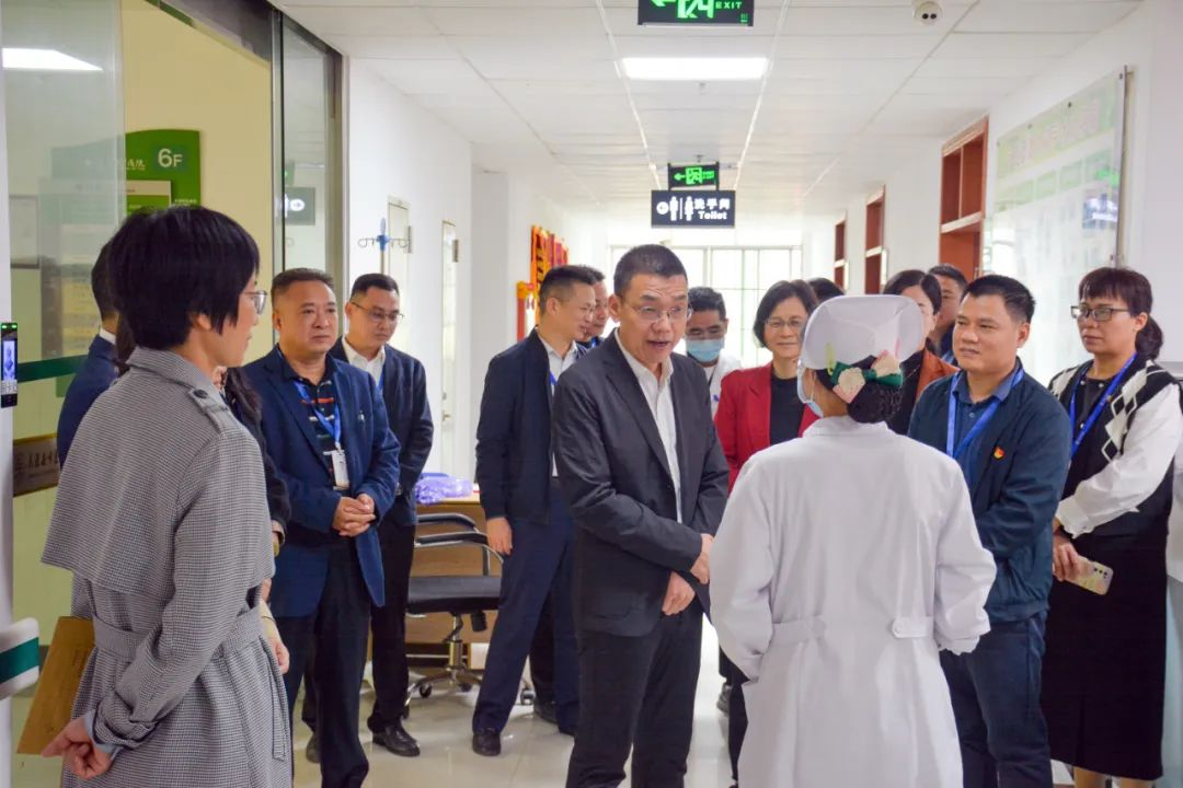 创新院校合作模式 推动学校高质量发展——我校到东源县中医院开展教学实习基地签约暨揭牌仪式活动(图5)